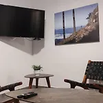 Departamentos En Barrio Tradicional Cercanos A La Playa